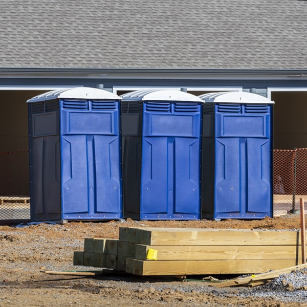 how can i report damages or issues with the porta potties during my rental period in Cody WY